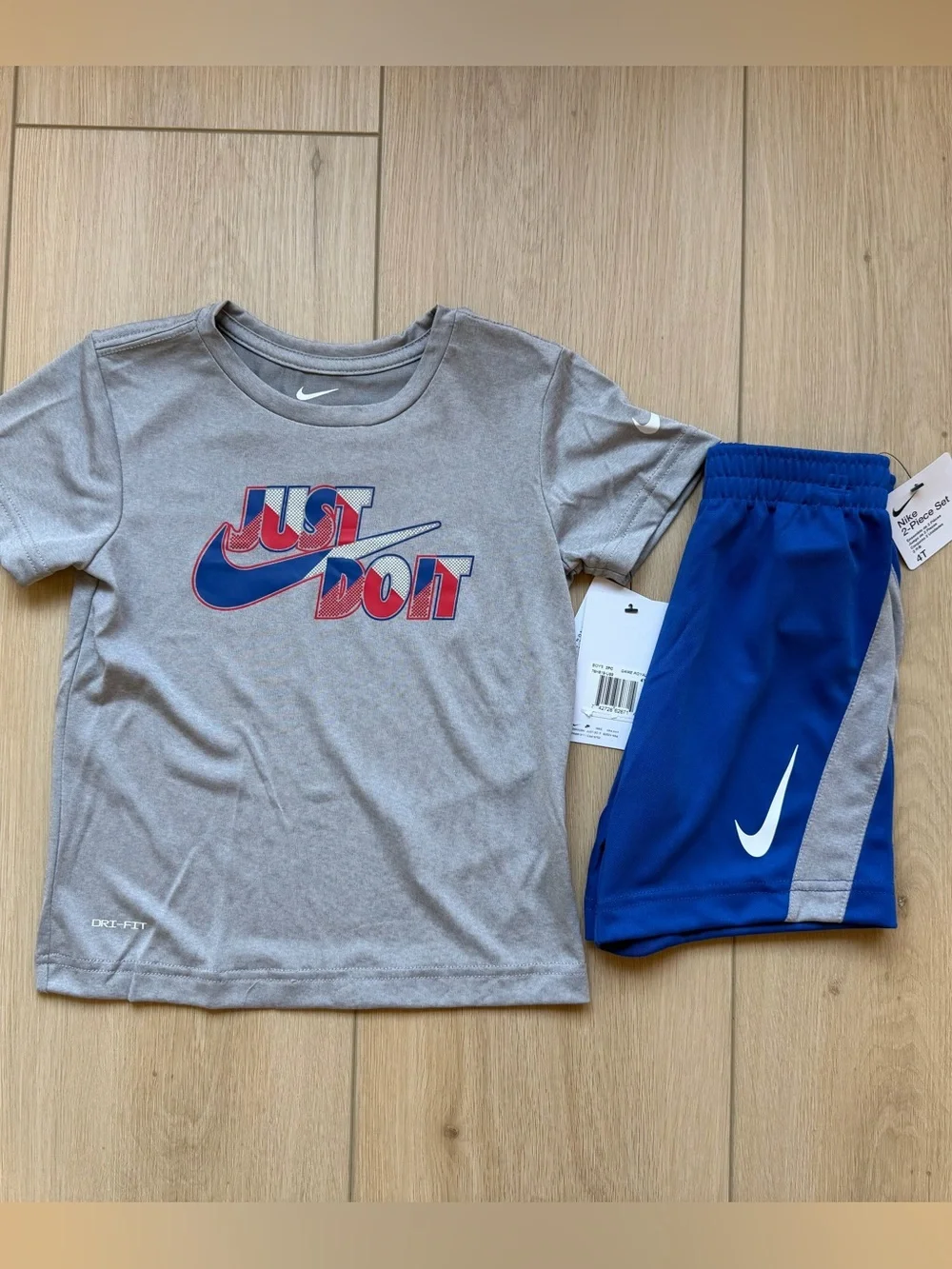 NEW Boys Nike Short Sets 4T - Picture 4 of 4
